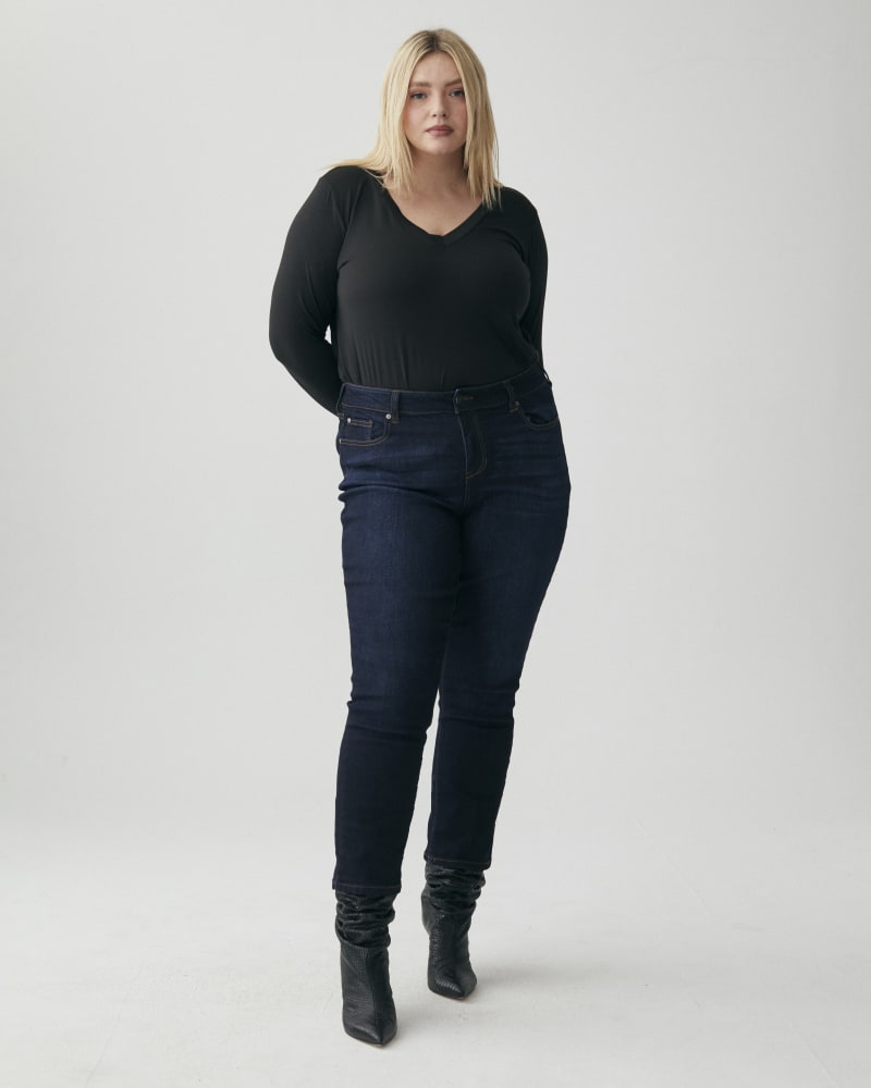 Front of a model wearing a size 1X Maci Featherweight Long Sleeve Top in Black by Molly & Isadora. | dia_product_style_image_id:266540
